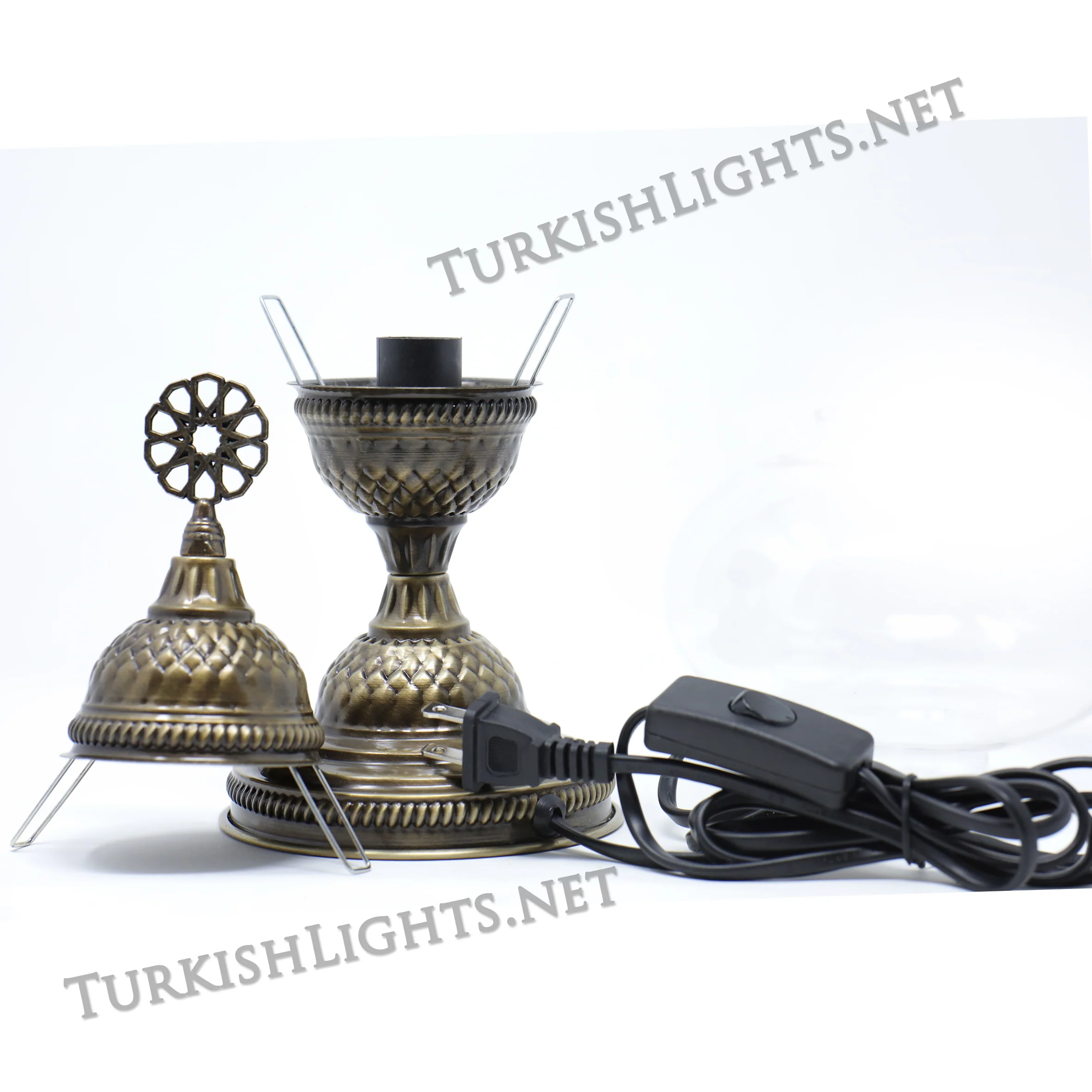 Single Turkish Mosaic Table Lamp With Large Globe ID:125 - Image 2