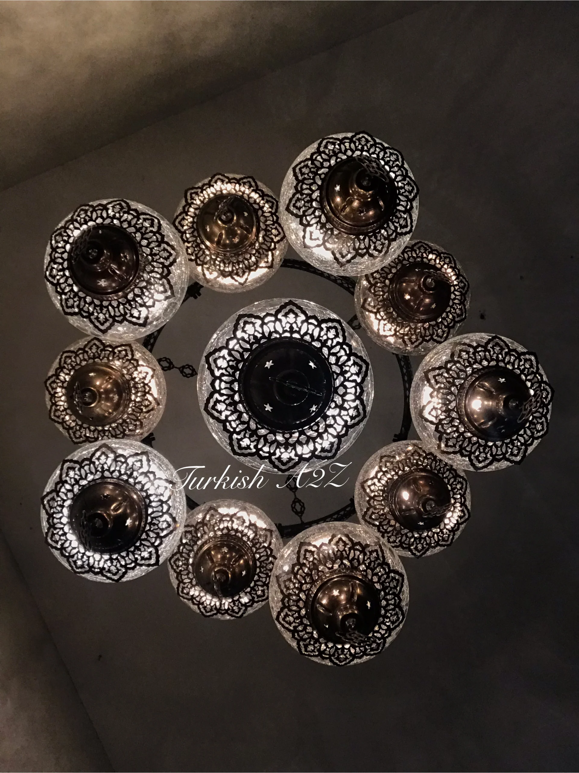 Chandelier with 11 Cracked Globes (Sultan model) , ID:148 - Image 2