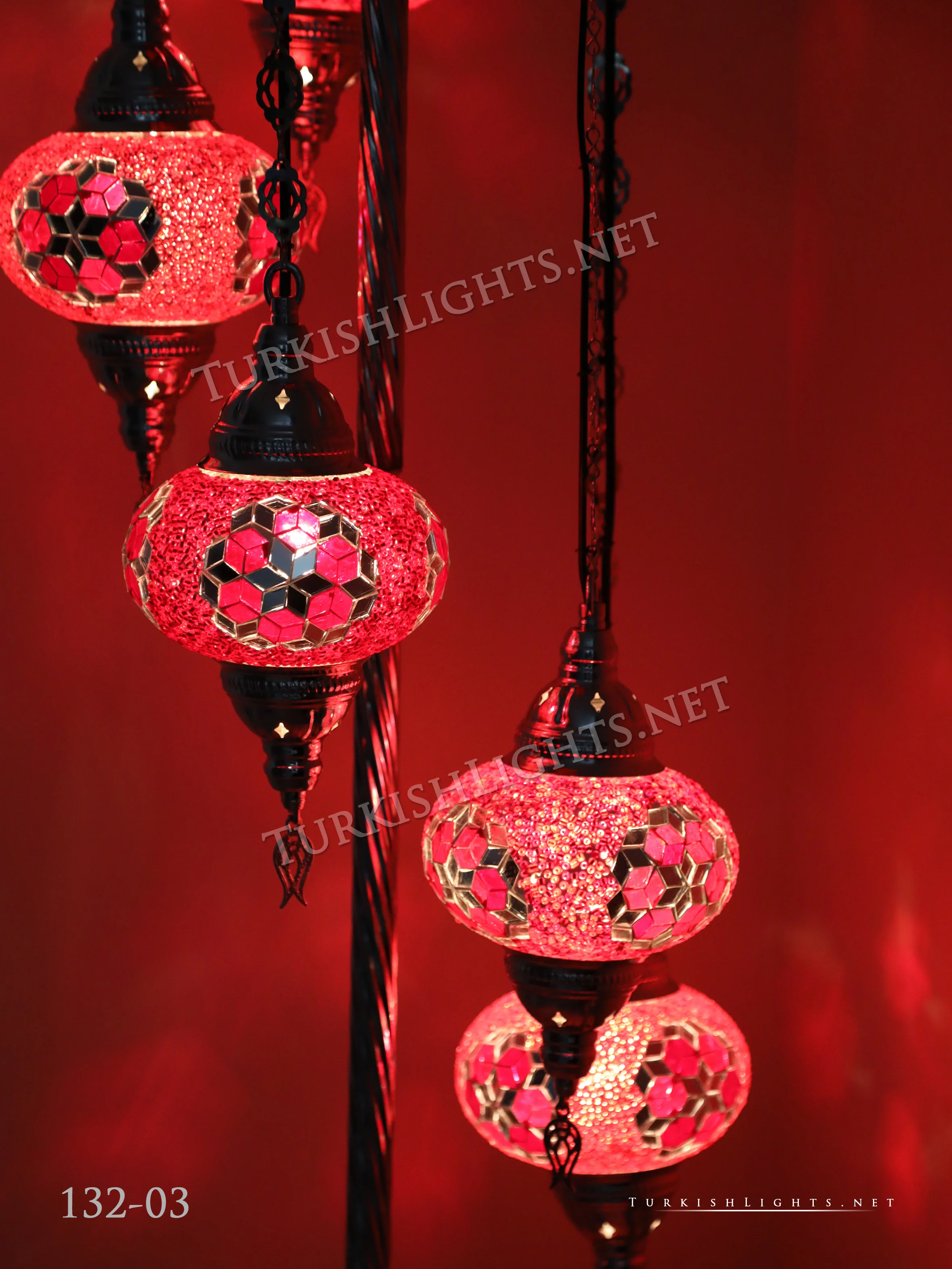 FLOOR LAMP WITH  5 LARGE GLOBES and CHROME FINISH ,ID:132 - Image 2