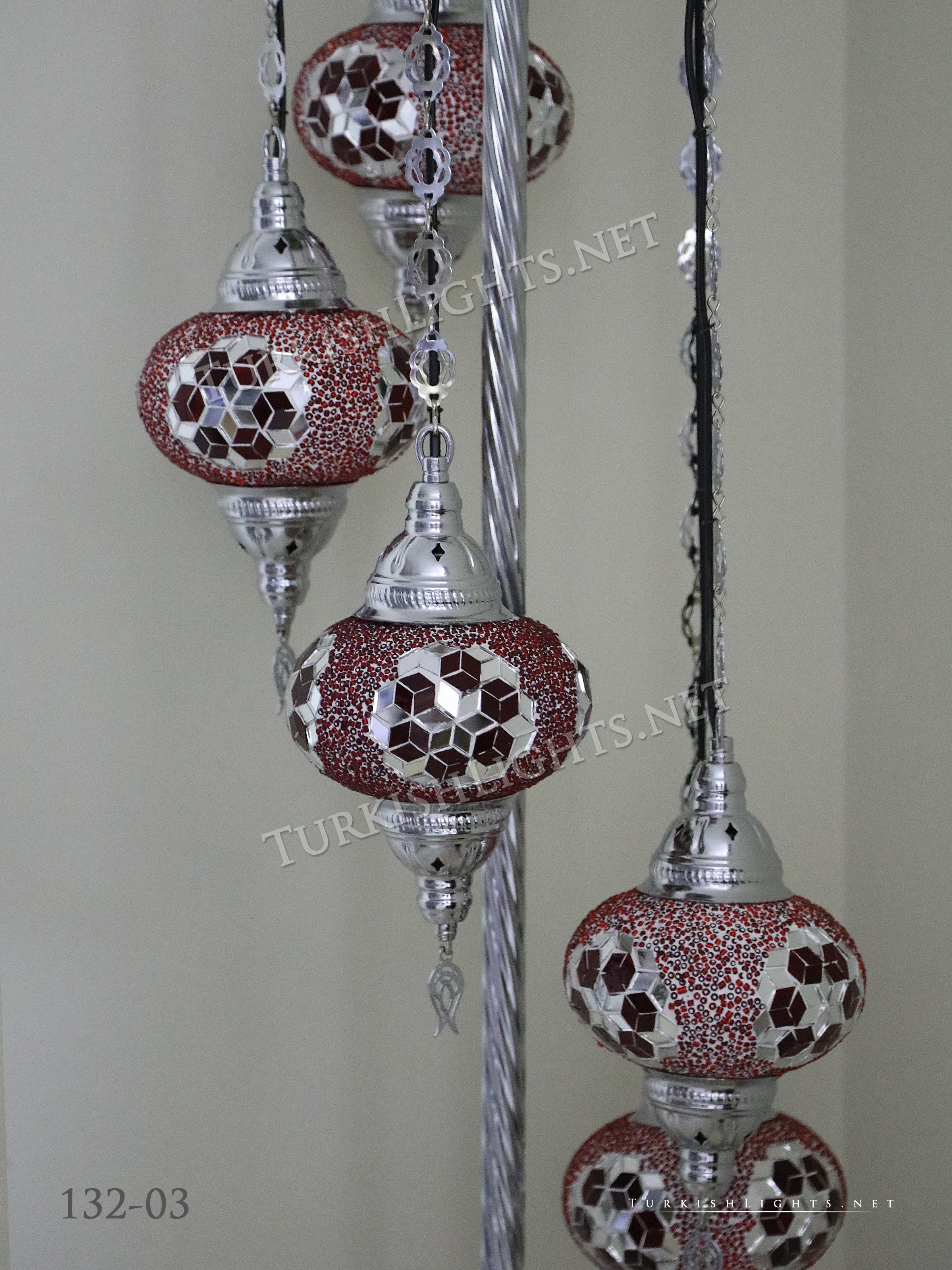 FLOOR LAMP WITH  5 LARGE GLOBES and CHROME FINISH ,ID:132 - Image 4