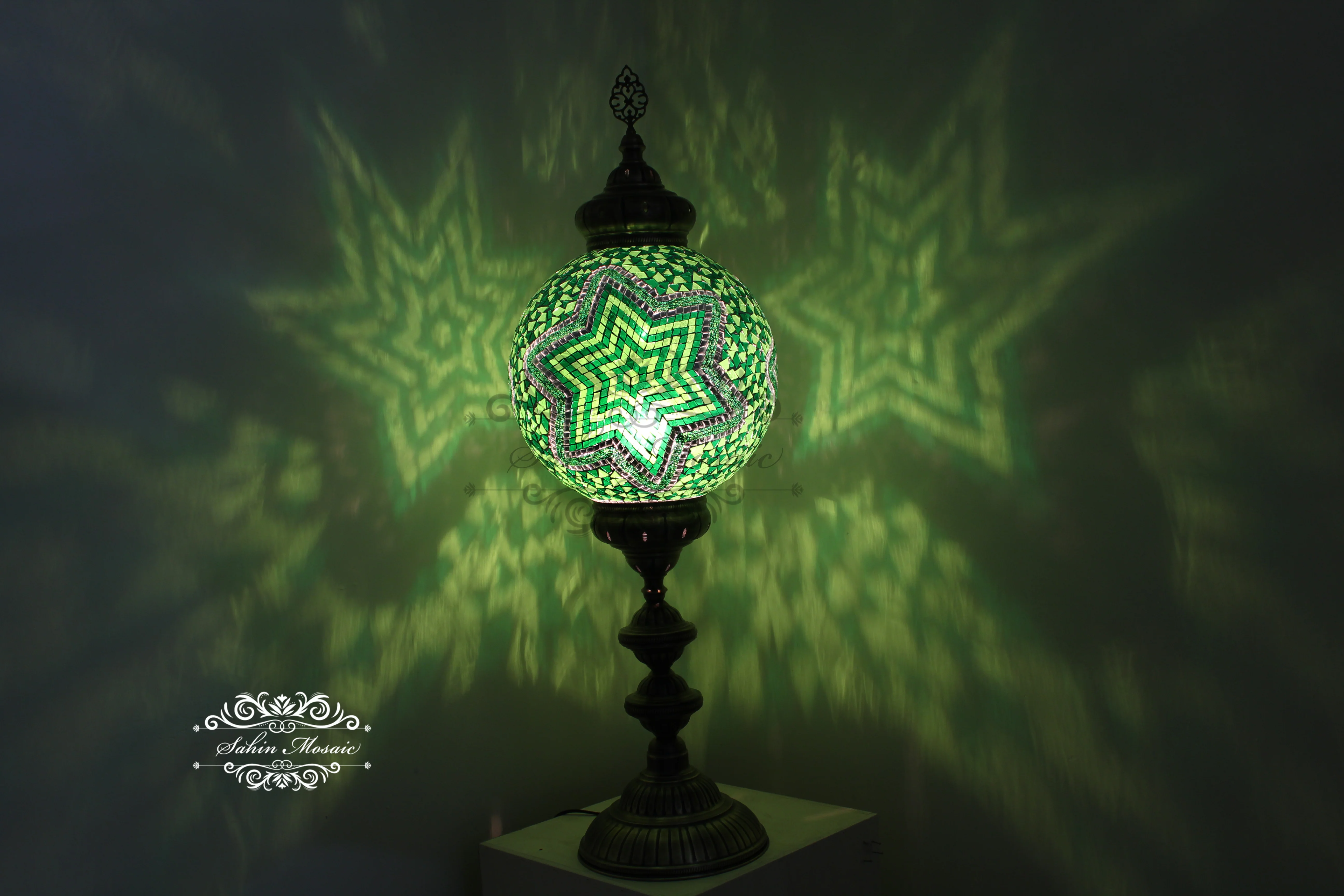 MOSAIC FLOOR / TABLE LAMP WITH 35CM (14") GLOBE