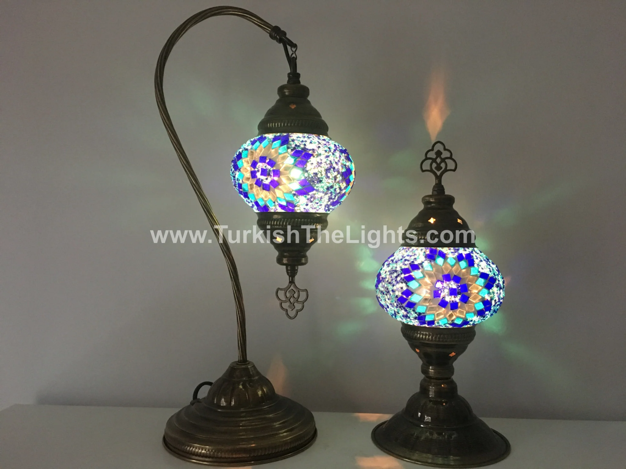 MOSAIC SWAN NECK AND TABLE LAMP SET, MEDIUM GLOBE