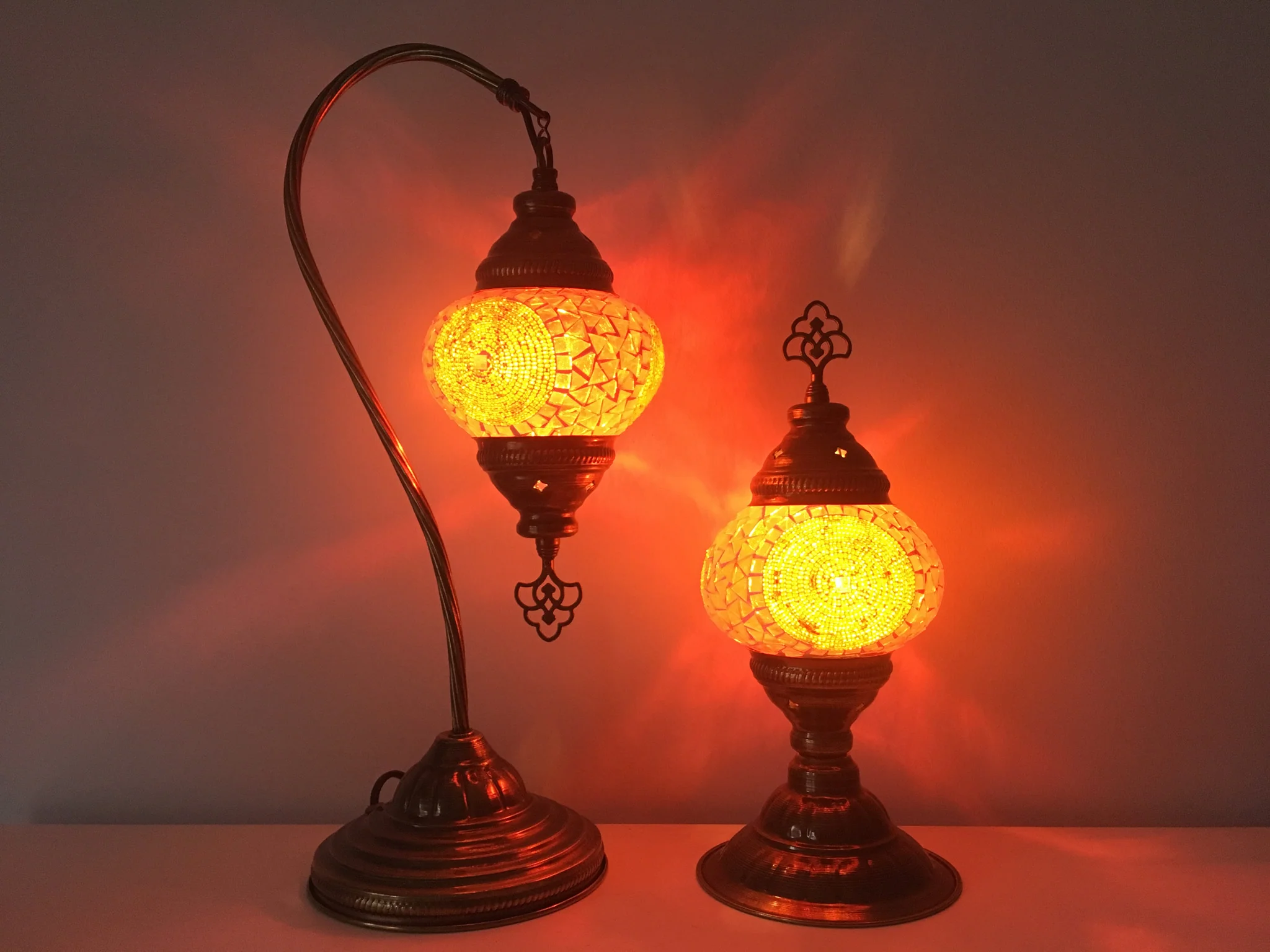 MOSAIC SWAN NECK AND TABLE LAMP SET, MEDIUM GLOBE