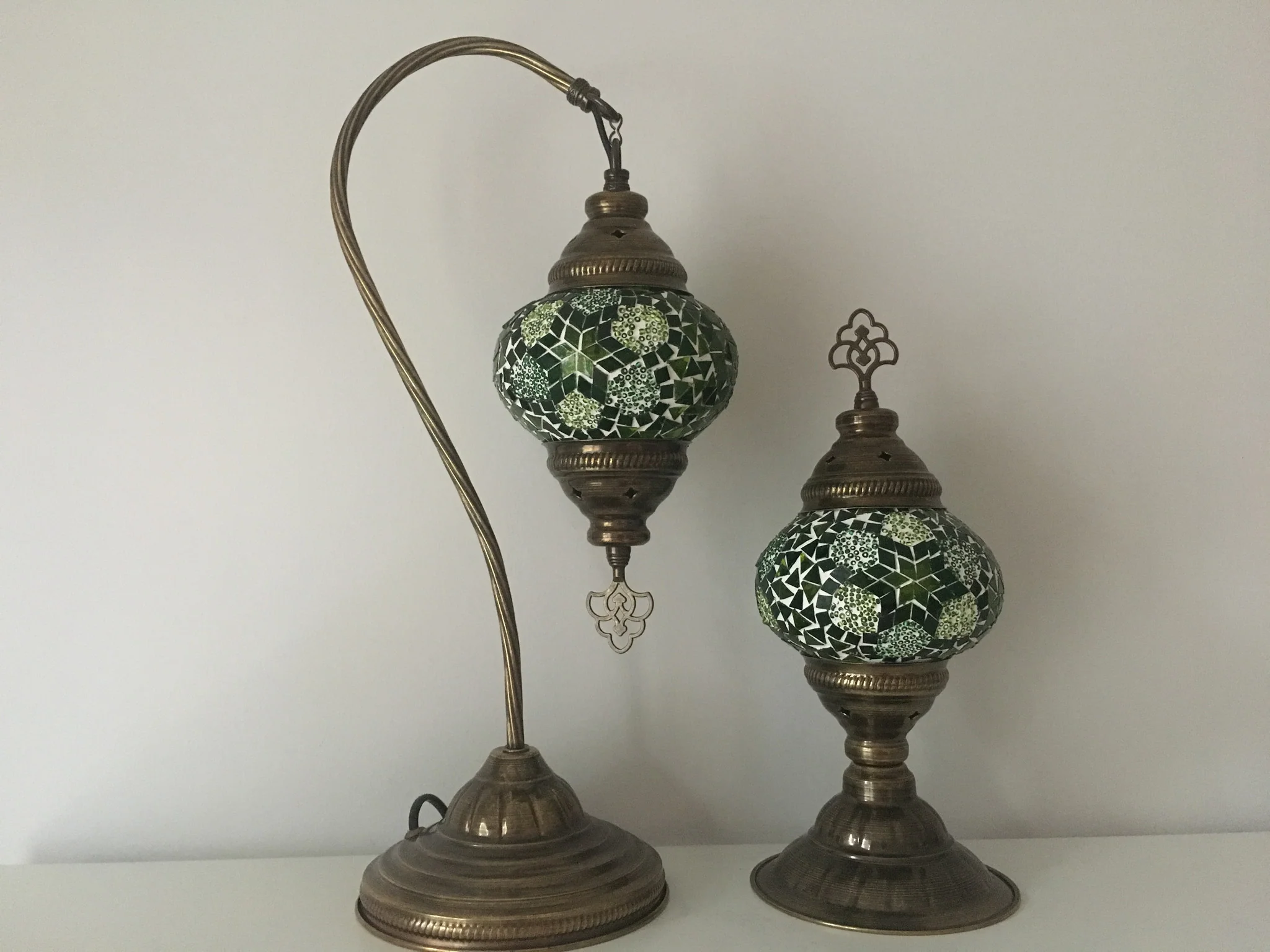 MOSAIC SWAN NECK AND TABLE LAMP SET, MEDIUM GLOBE - Image 2