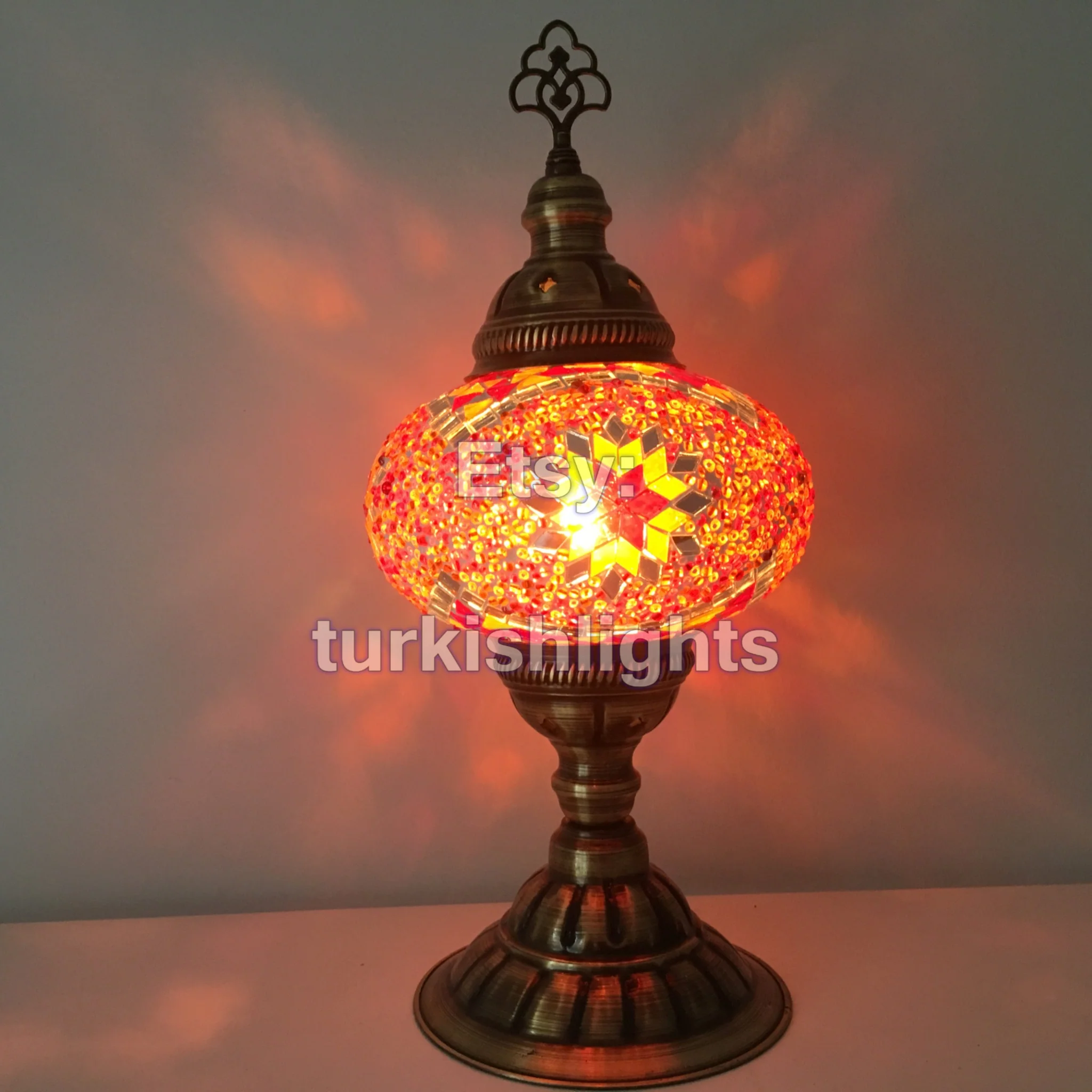 MOSAIC TABLE LAMP - LARGE GLOBE