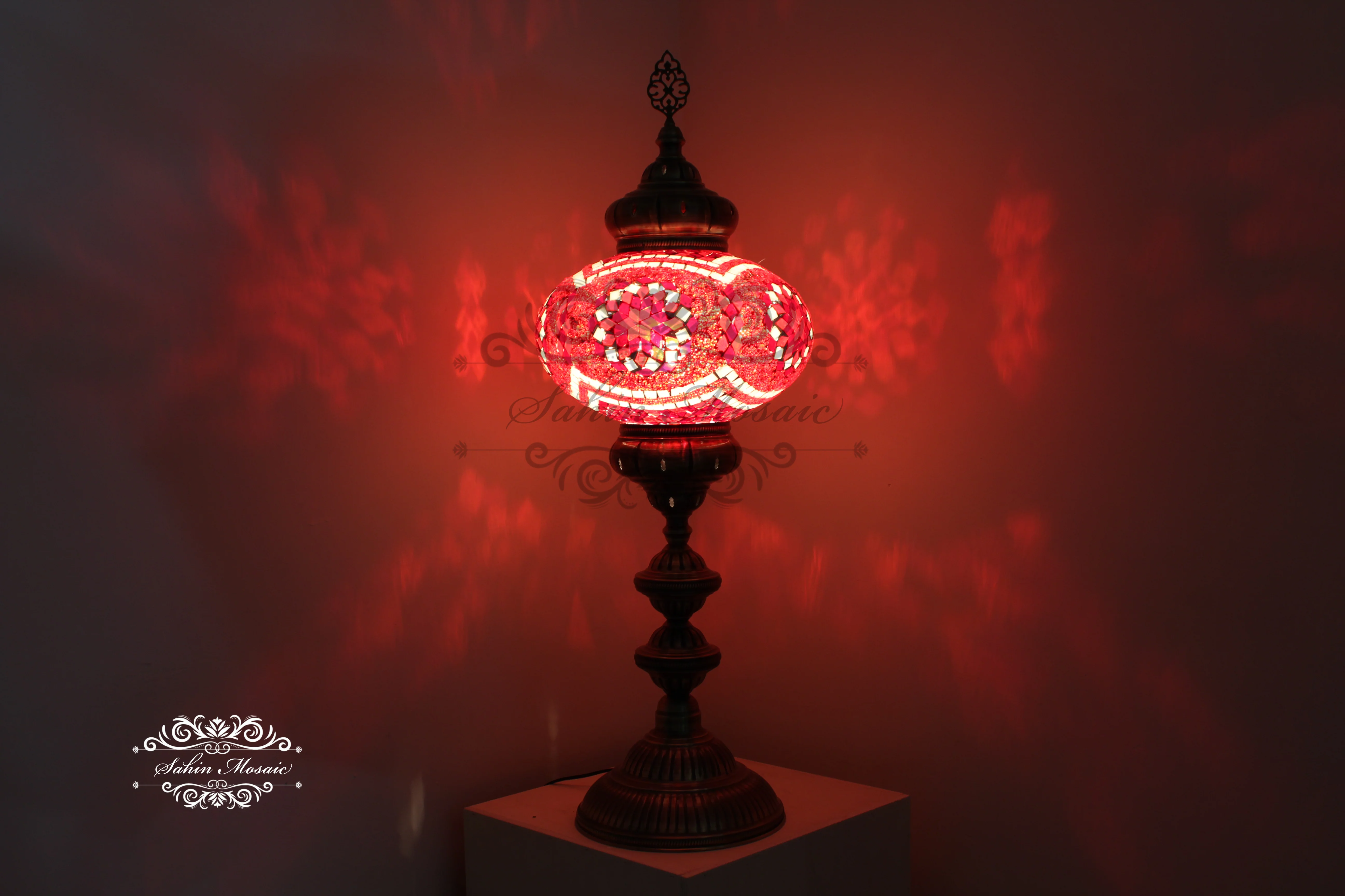 NO6 SIZE MOSAIC FLOOR / TABLE LAMP