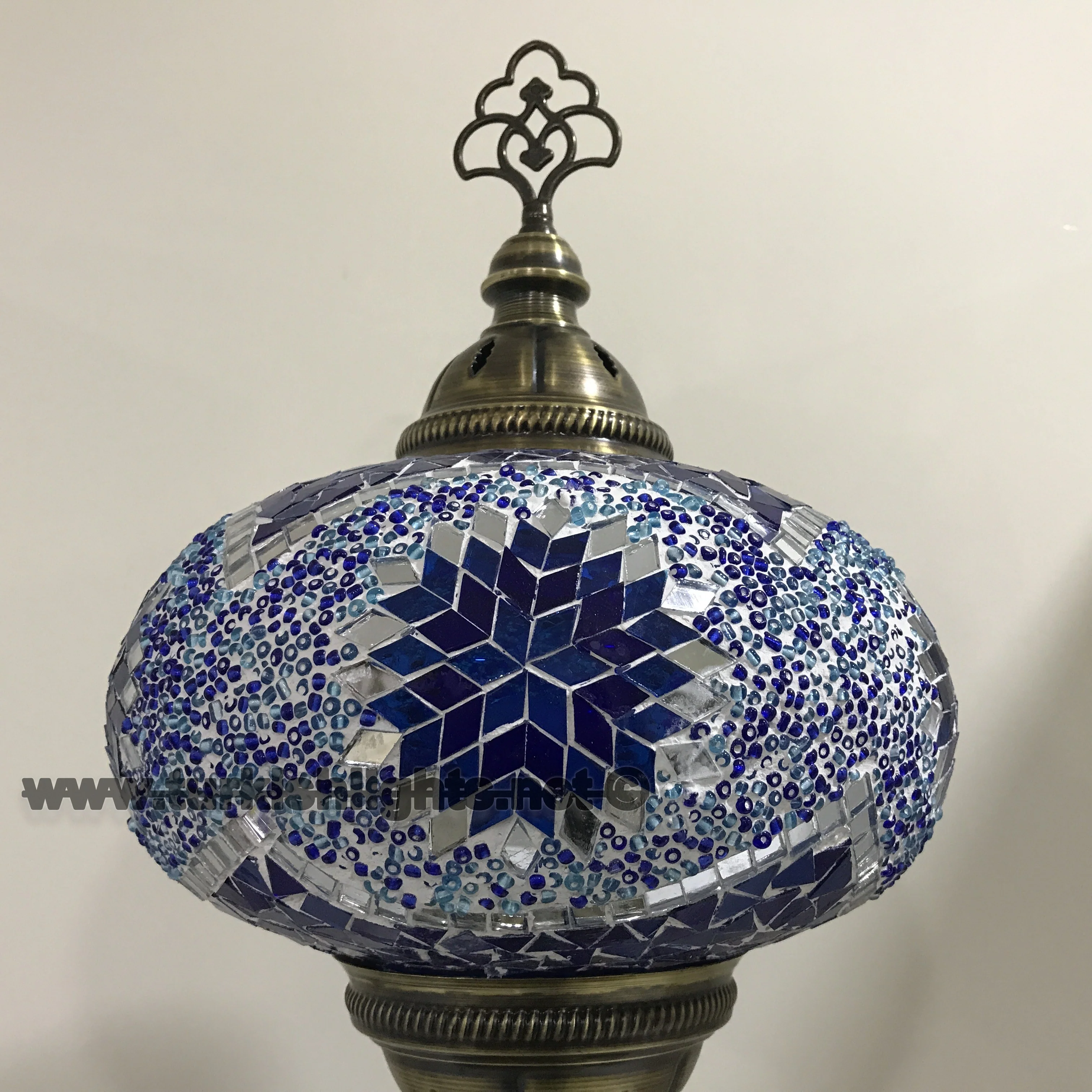 Turkish Mosaic Table Lamp Extra Large Globe ID: TXL-16 - Image 4